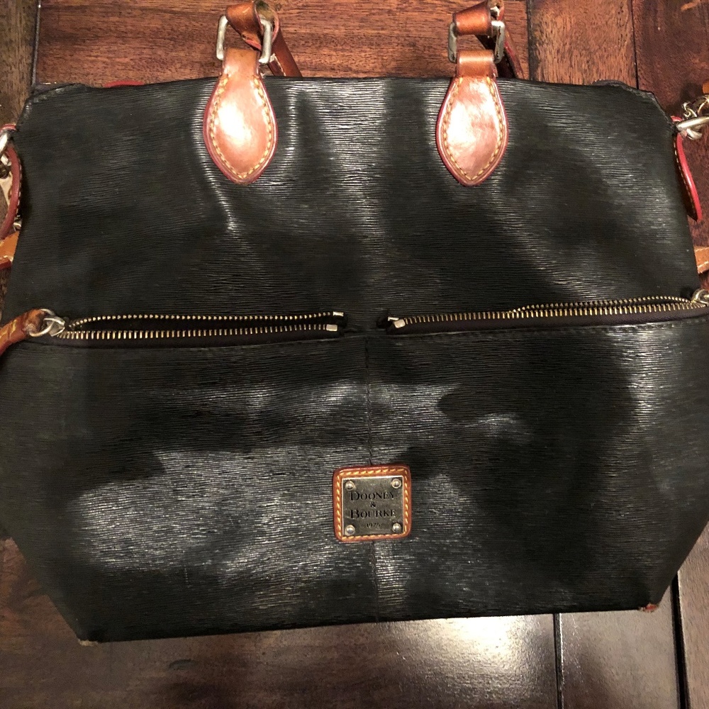 Dooney & Bourke Satchel - Good condition